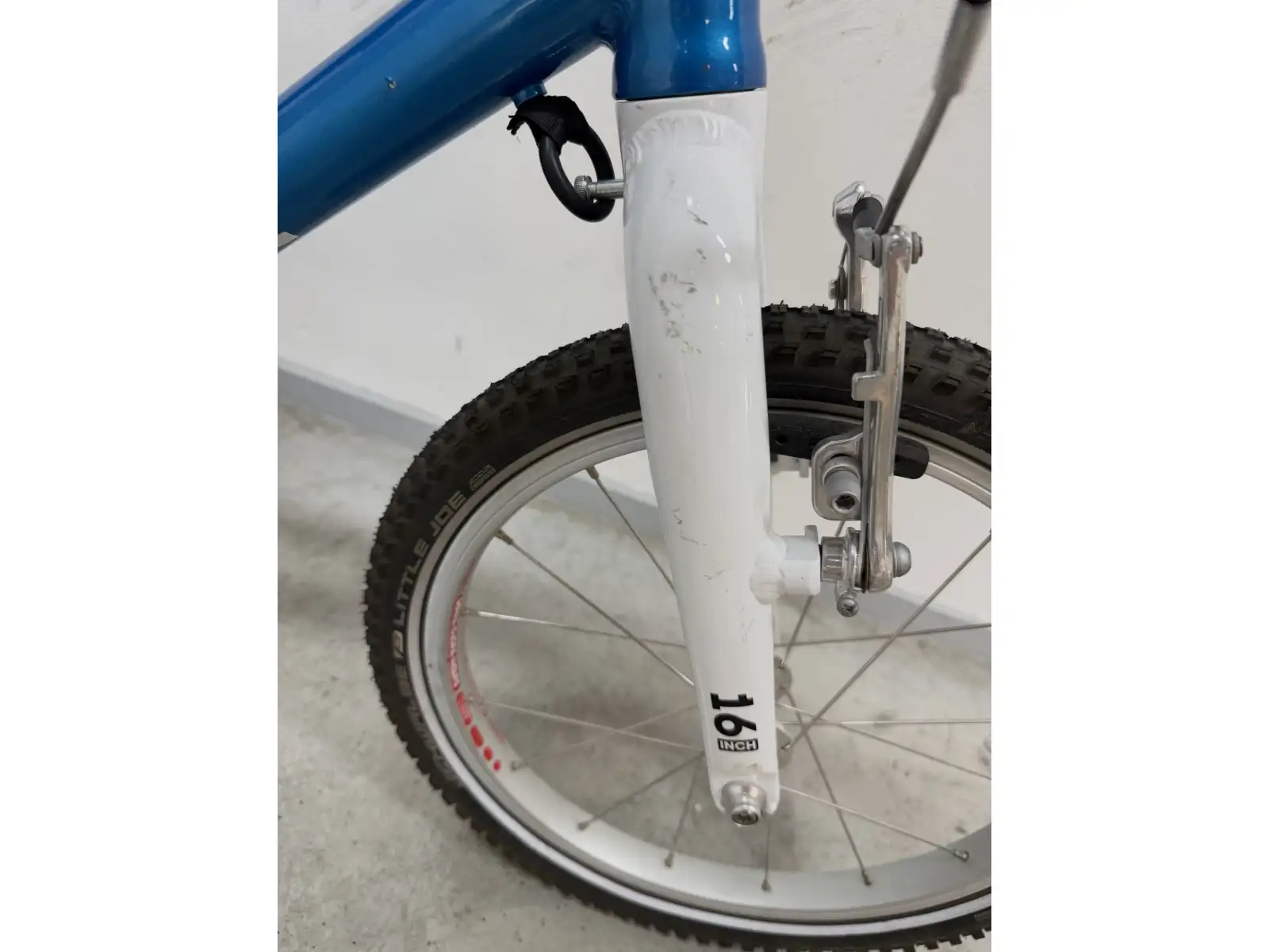Woom 3 Blue 16" rower dziecięcy BAZAR