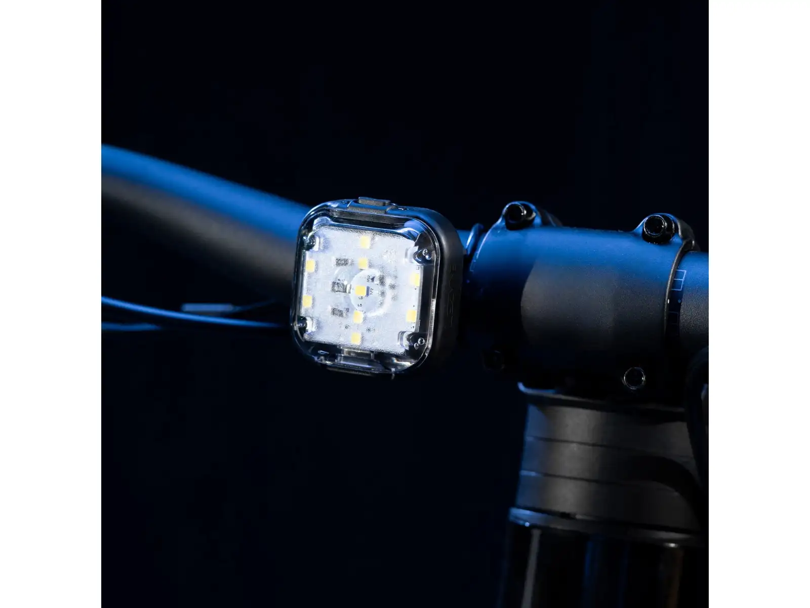 Lezyne Zecto Drive 350+ przednia lampka