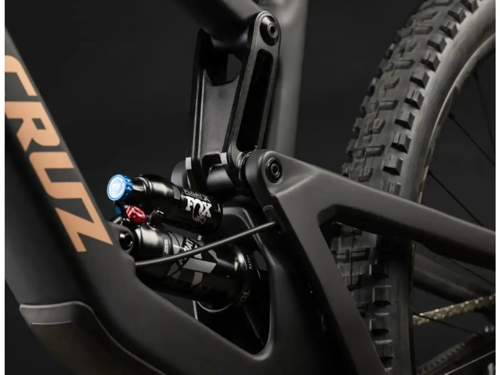 Santa Cruz Megatower 2 CC zestaw ramowy z amortyzatorem Rock Shox Super Deluxe Ultimate Coil