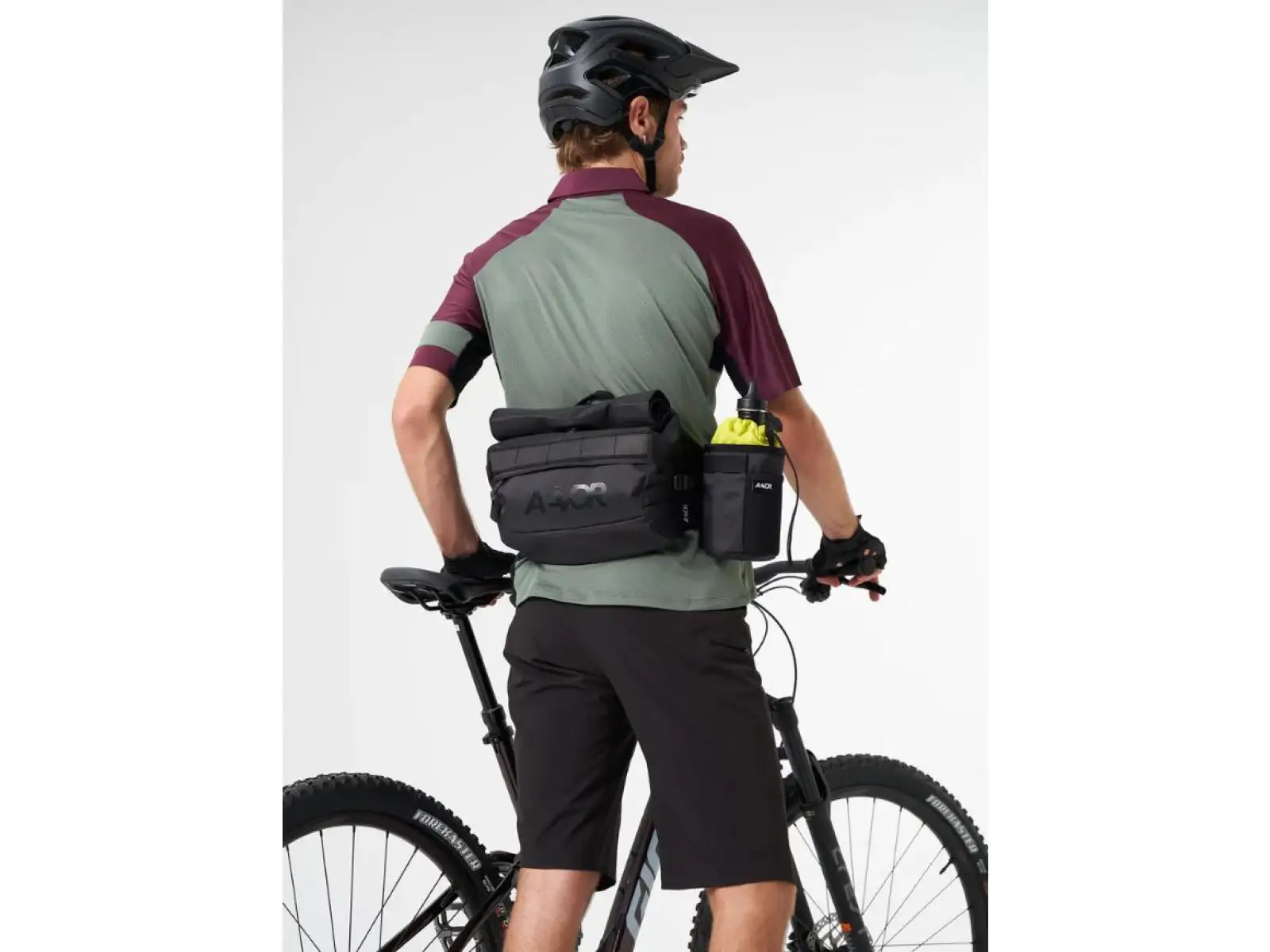 Aevor Waist Pack Proof nerka 5-9 l Black
