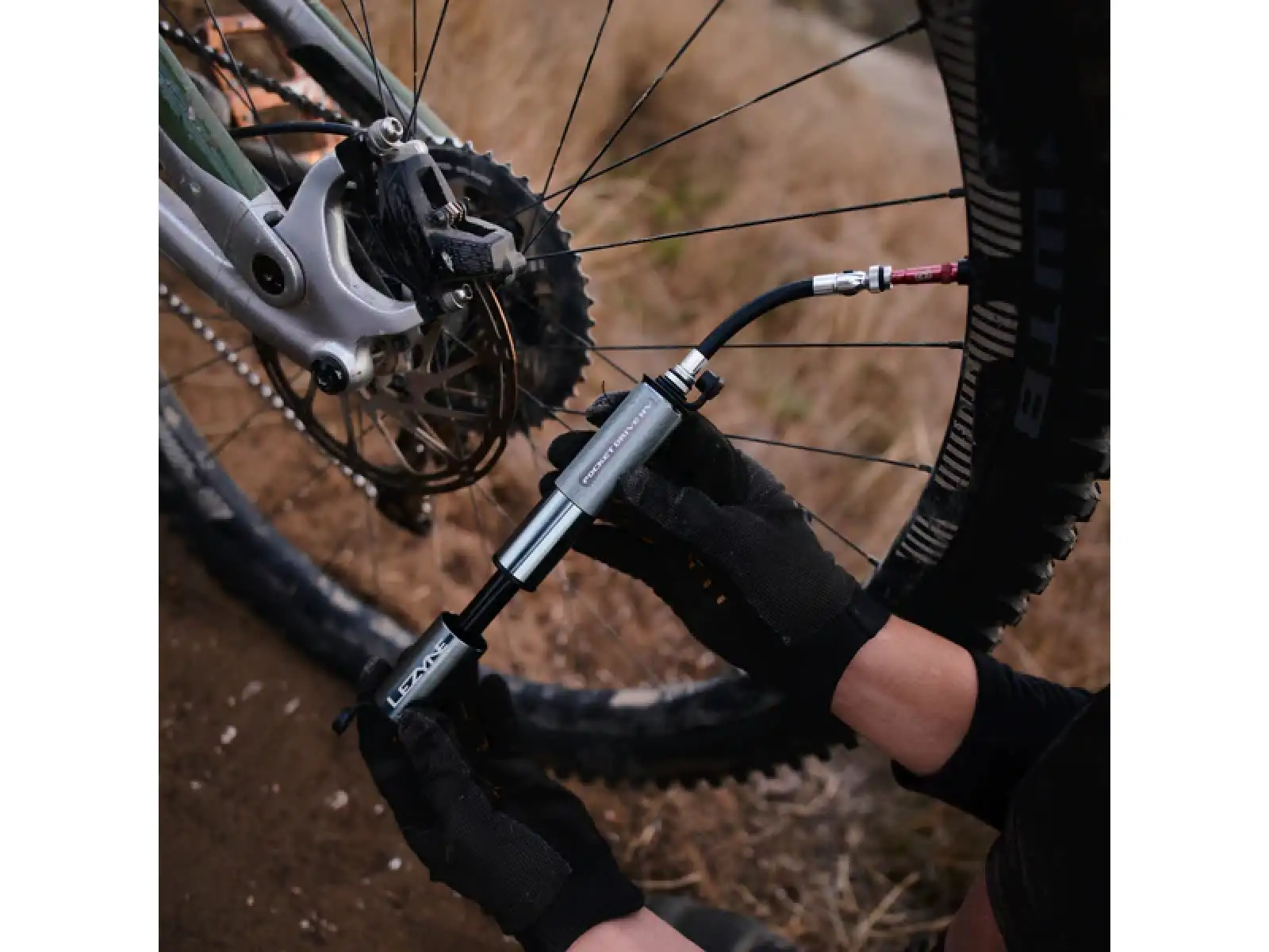 Lezyne Pocket Drive HV pompka Lite Grey