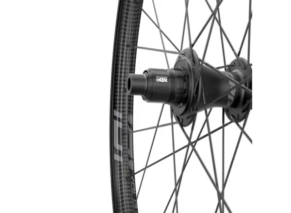 Zipp 101 XPLR Carbon Disc TL CL 12x142 mm tylne koło czarna