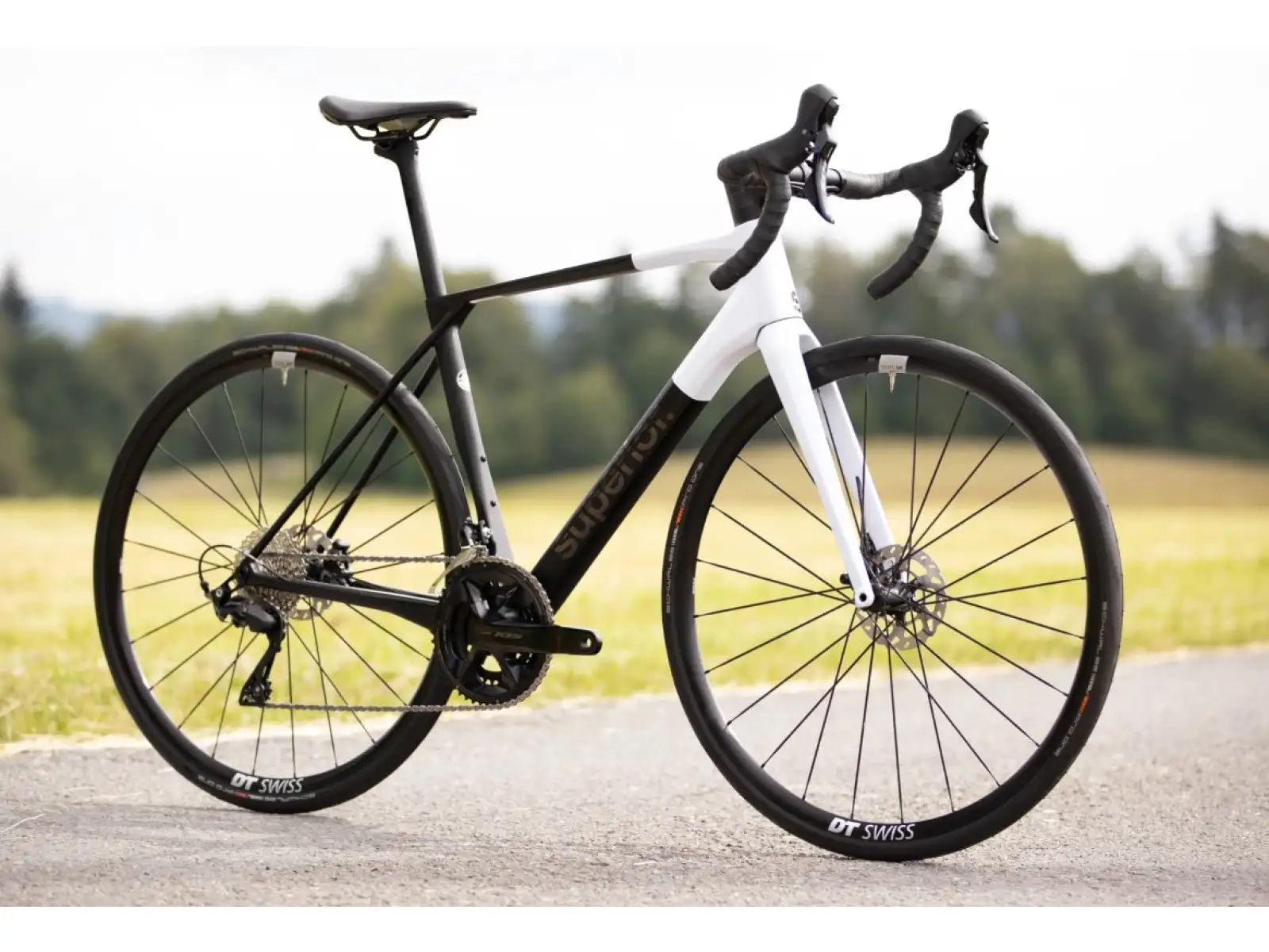 Superior X-Road 9.3 GF rower szosowy matte carbon / white