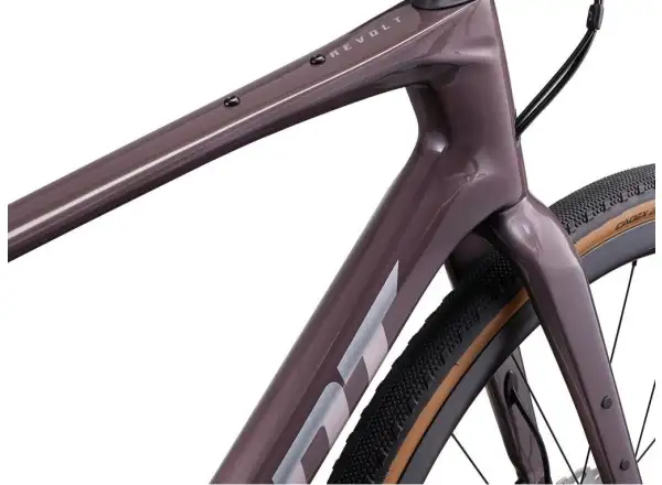 Giant Revolt Advanced 0 rower gravel charcoal plum