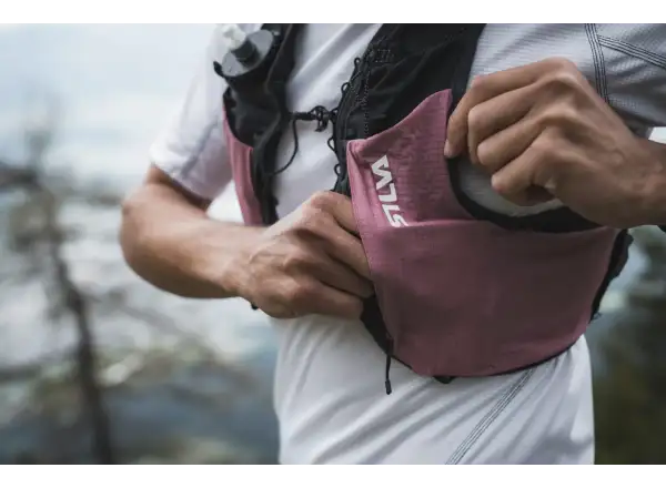 Silva Strive Fly kamizelka do biegania Black