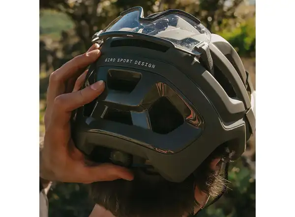 Giro Montaro MIPS III MTB kask Mat Dark Sage/Gloss Dark Sage