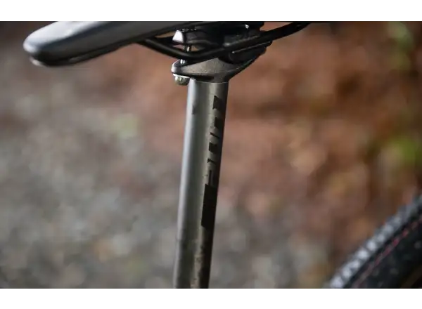 Superior XP 9.8 rower górski Matte Carbon/Dark Chrome