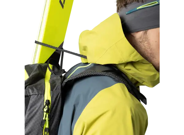 Dynafit Blacklight plecak skiturowy 24 l Black Out