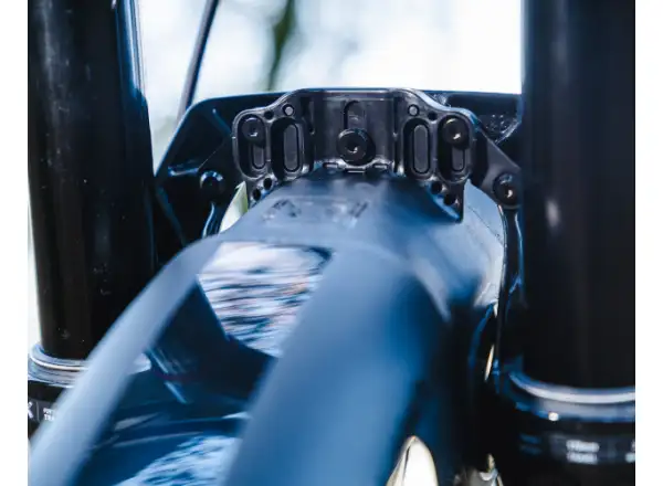 RRP ProGuard Mini Bolt On V2 przedni błotnik czarna