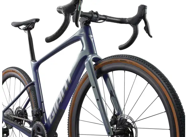 Giant Revolt Advanced Pro 0 gravel rower Interstellar