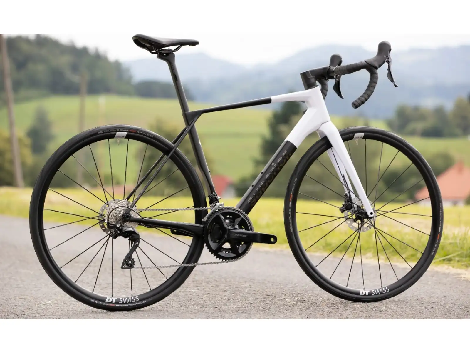 Superior X-Road 9.3 GF rower szosowy matte carbon / white