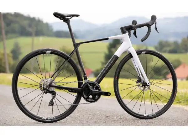 Superior X-Road 9.3 GF rower szosowy matte carbon / white