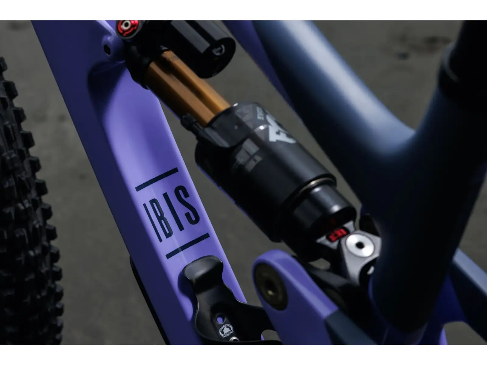 Ibis HD6 GX T-Type AXS rower górski lawendowy