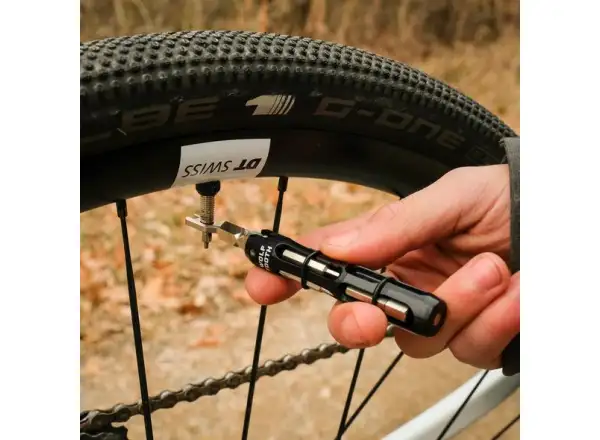 Wolf Tooth EnCase multitool 14 funkcji