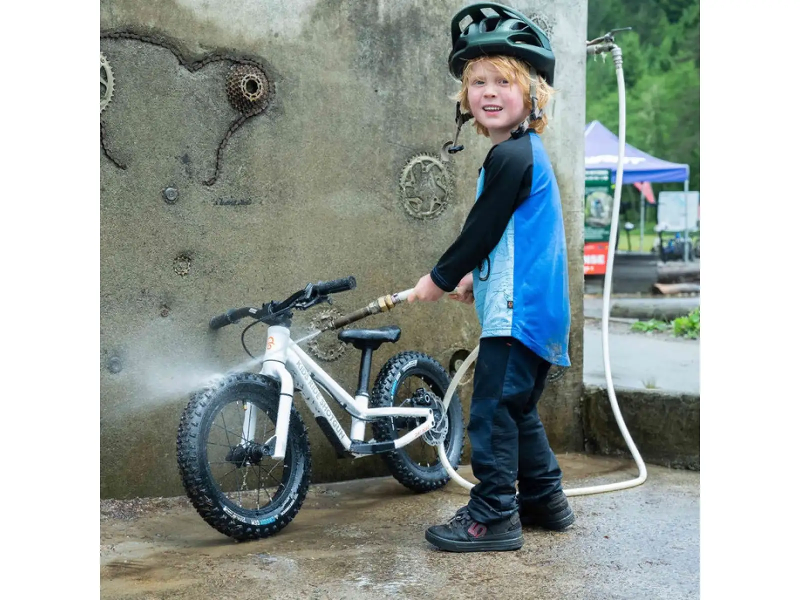 Kids Ride Shotgun Dino Windproof dziecięca koszulka dresowa z długim rękawem