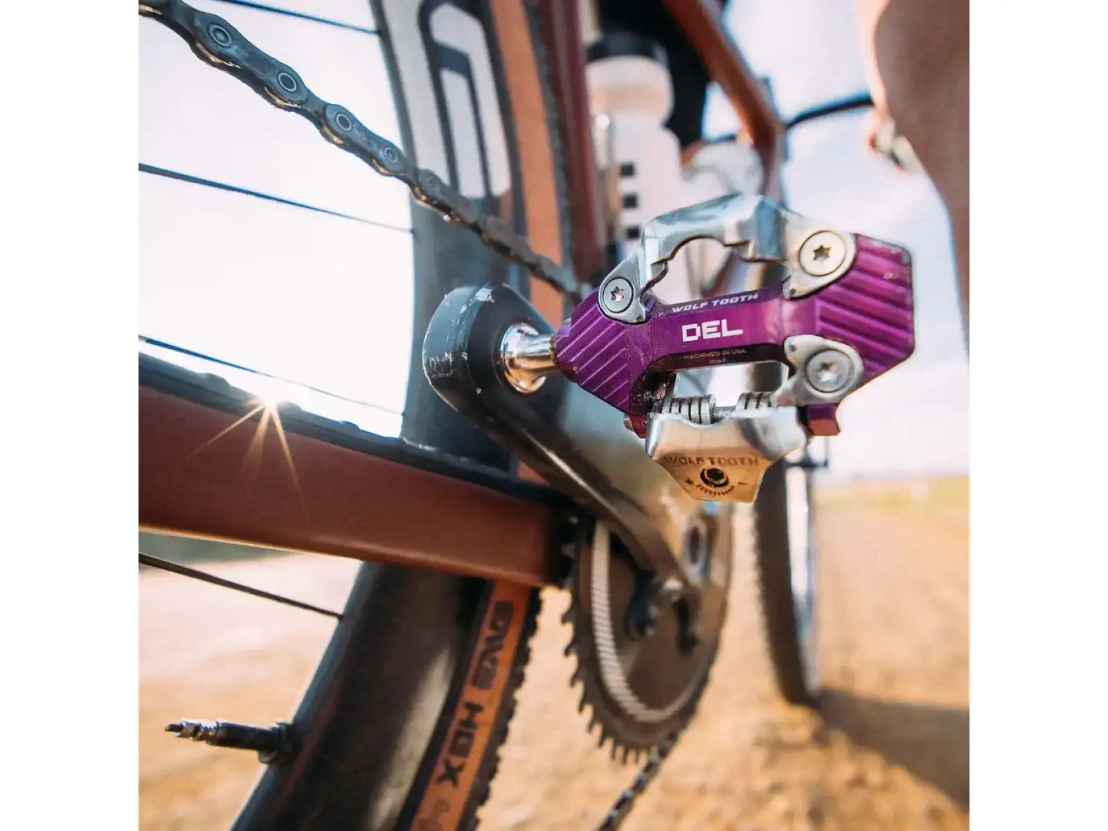 WOLF TOOTH DEL Gravel Race pedały zatrzaskowe Ultraviolet Purple