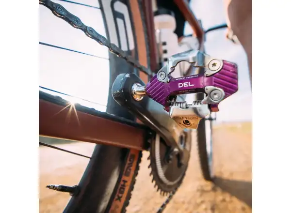 WOLF TOOTH DEL Gravel Race pedały zatrzaskowe Ultraviolet Purple