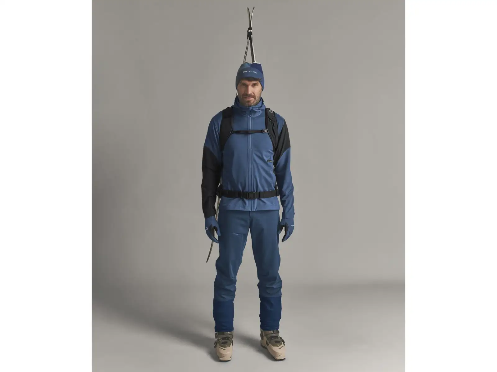 Ortovox Venet Tour 30 plecak skiturowy Black Raven
