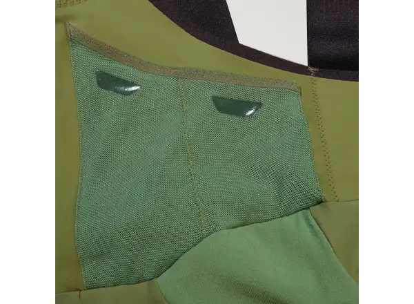 Endura GV500 Reiver męskie szorty na szelkach z wkładką Olive Green