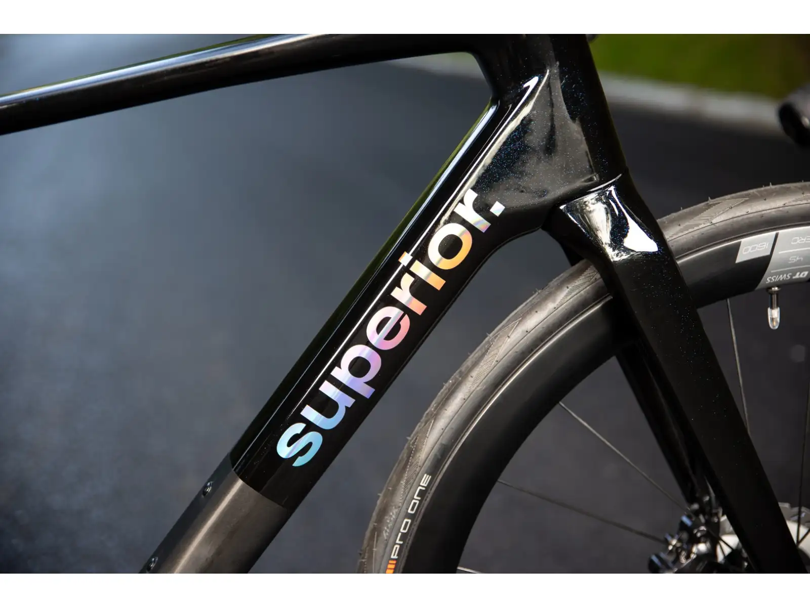 Superior XR 9.7 GF rower szosowy Gloss Rainbow Black / Carbon