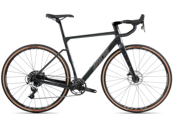 Apache Gila C1 Rival gravel rower czarna