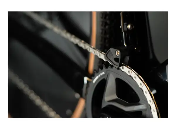 Rock Machine Gravelride CRB 900 AXS rower gravel Stealth Black WZÓR