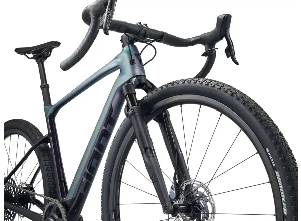 Giant Revolt X Advanced Pro 0 gravel rower Airglow Black Currant