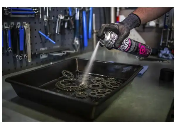 Muc-Off Hig-Pressure Quick Drying DeGreaser 750 ml spray