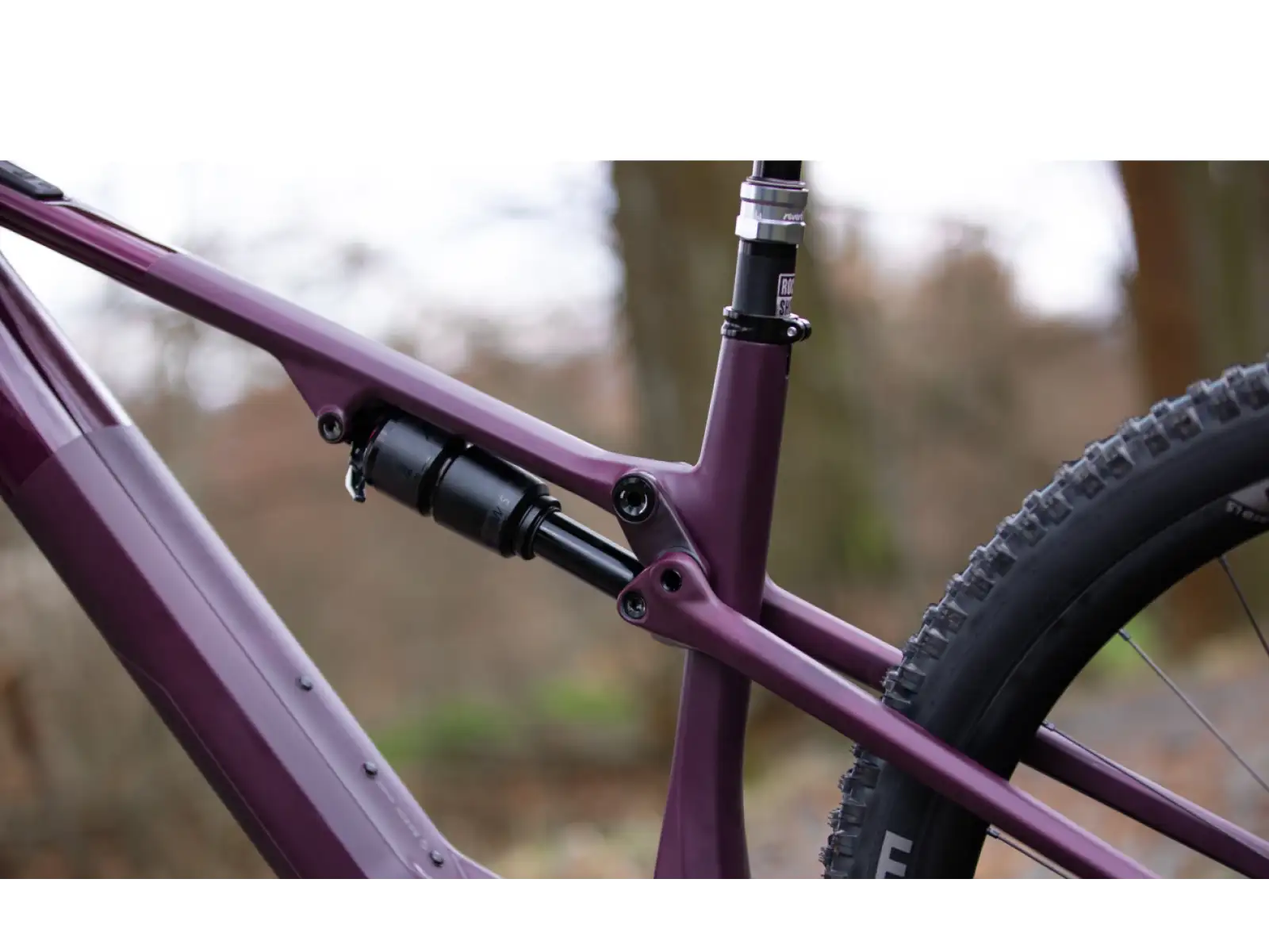 Superior iXF 9.8 górski rower elektryczny matte berry carbon