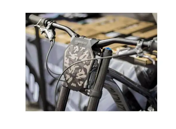 All Mountain Style Number Plate płytka na numer startowy Camo/Black