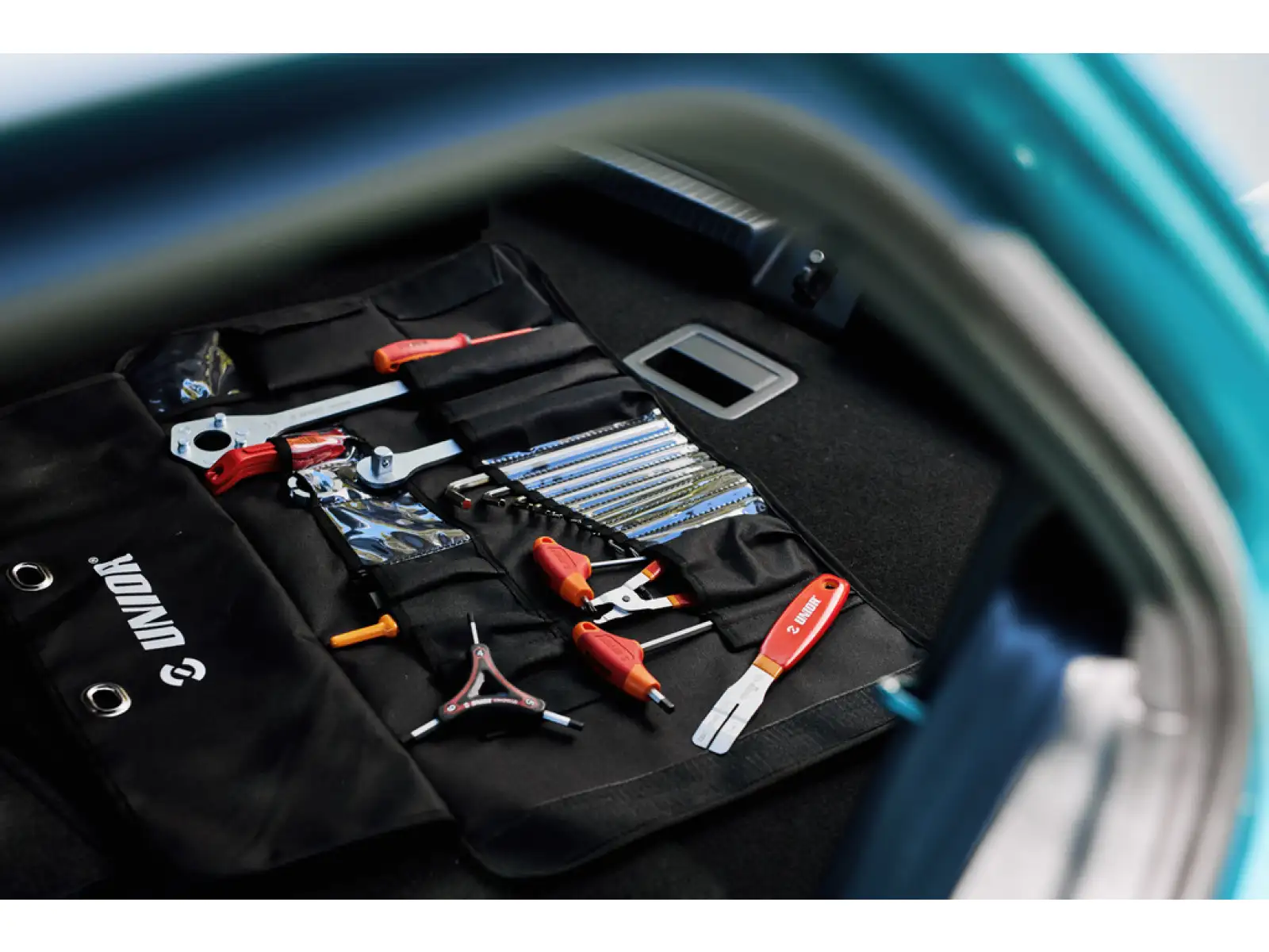 Unior Pro Tool Roll zestaw narzędzi