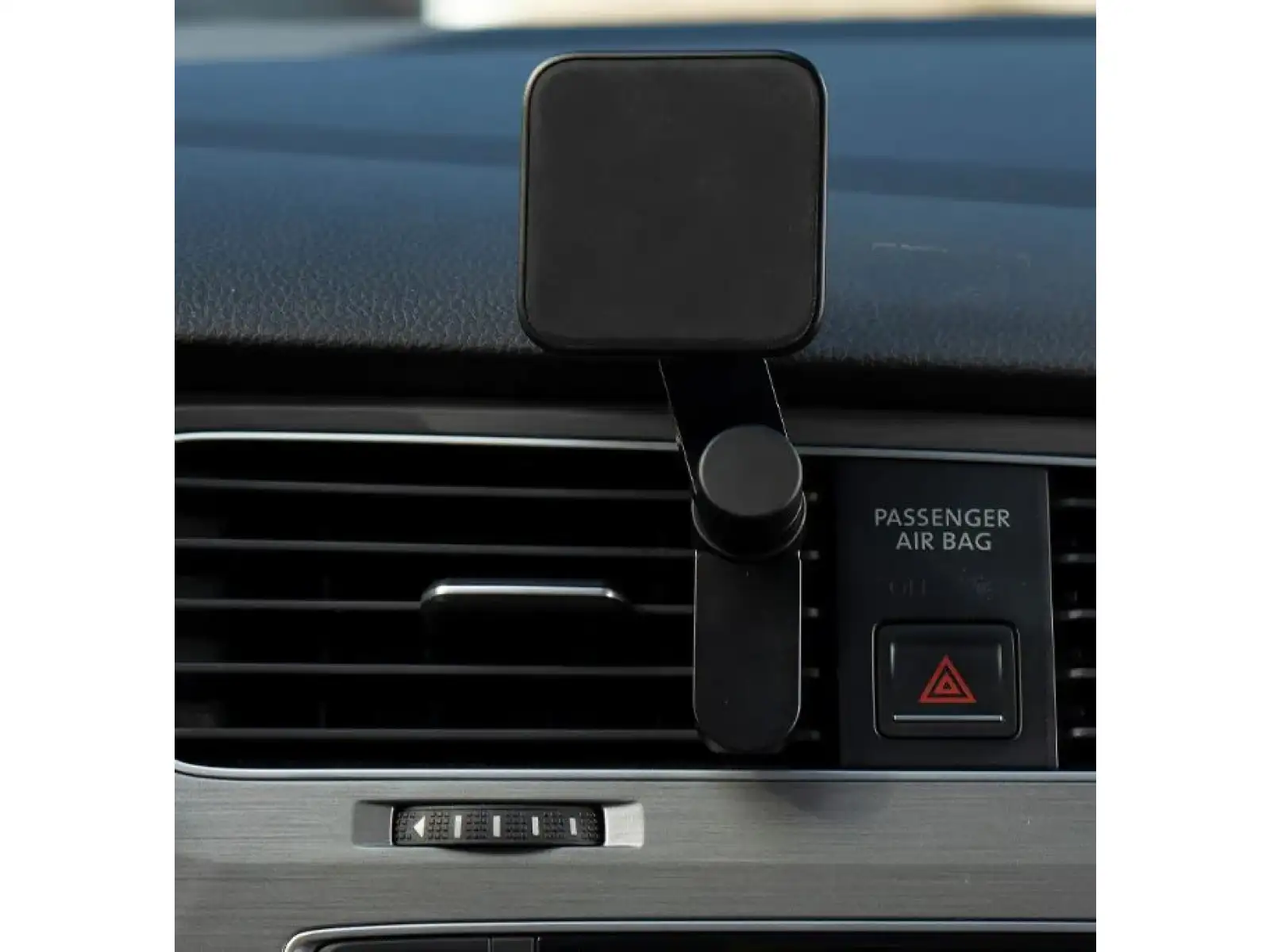 Peak Design Car magnetyczny uchwyt telefonu z bezprzewodowym ładowaniem Black