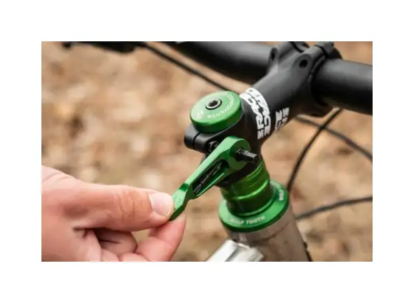 Wolf Tooth Axle Handle multiklucz 10 funkcji czarna