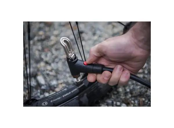 Blackburn Chamber Tubeless pompa do systemów bezdętkowych