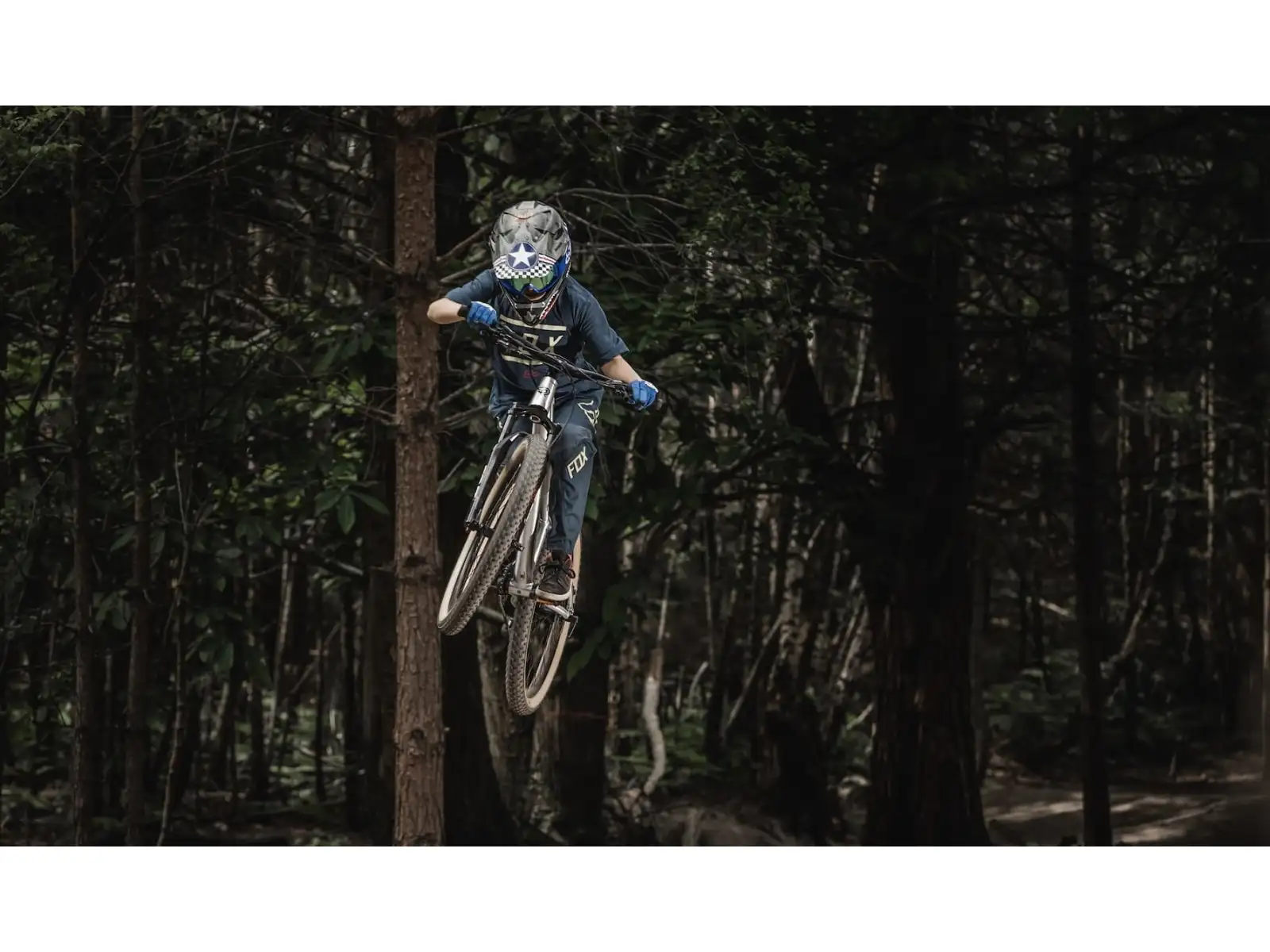 Early Rider Hellion 24 rower dziecięcy Forest Green